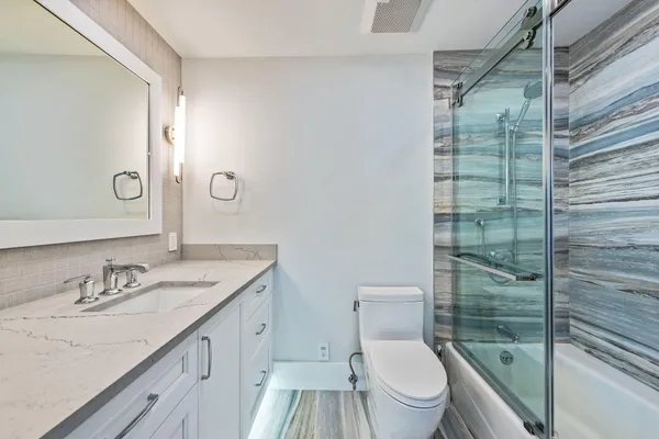 $5,650,000 | 176 South Collier Boulevard, Unit PHA, Marco Island, FL 34145