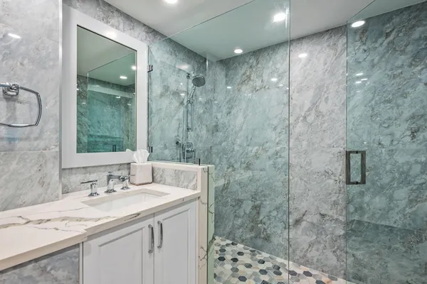 $5,650,000 | 176 South Collier Boulevard, Unit PHA, Marco Island, FL 34145
