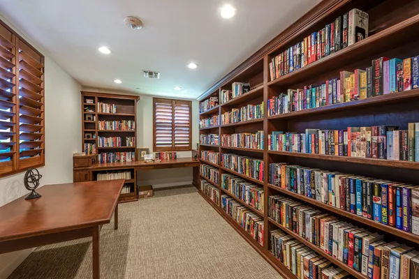 $5,650,000 | 176 South Collier Boulevard, Unit PHA, Marco Island, FL 34145