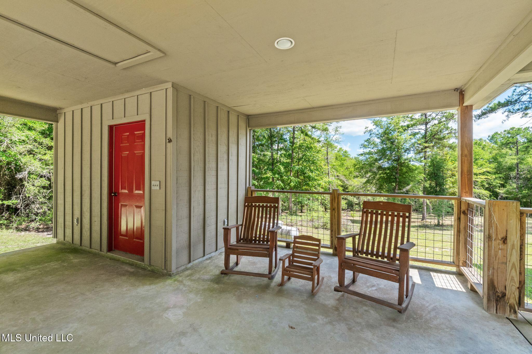 127 Ashe Road Poplarville, MS 39470 - Photo 11 of 66 127_Ashe_Rd-13