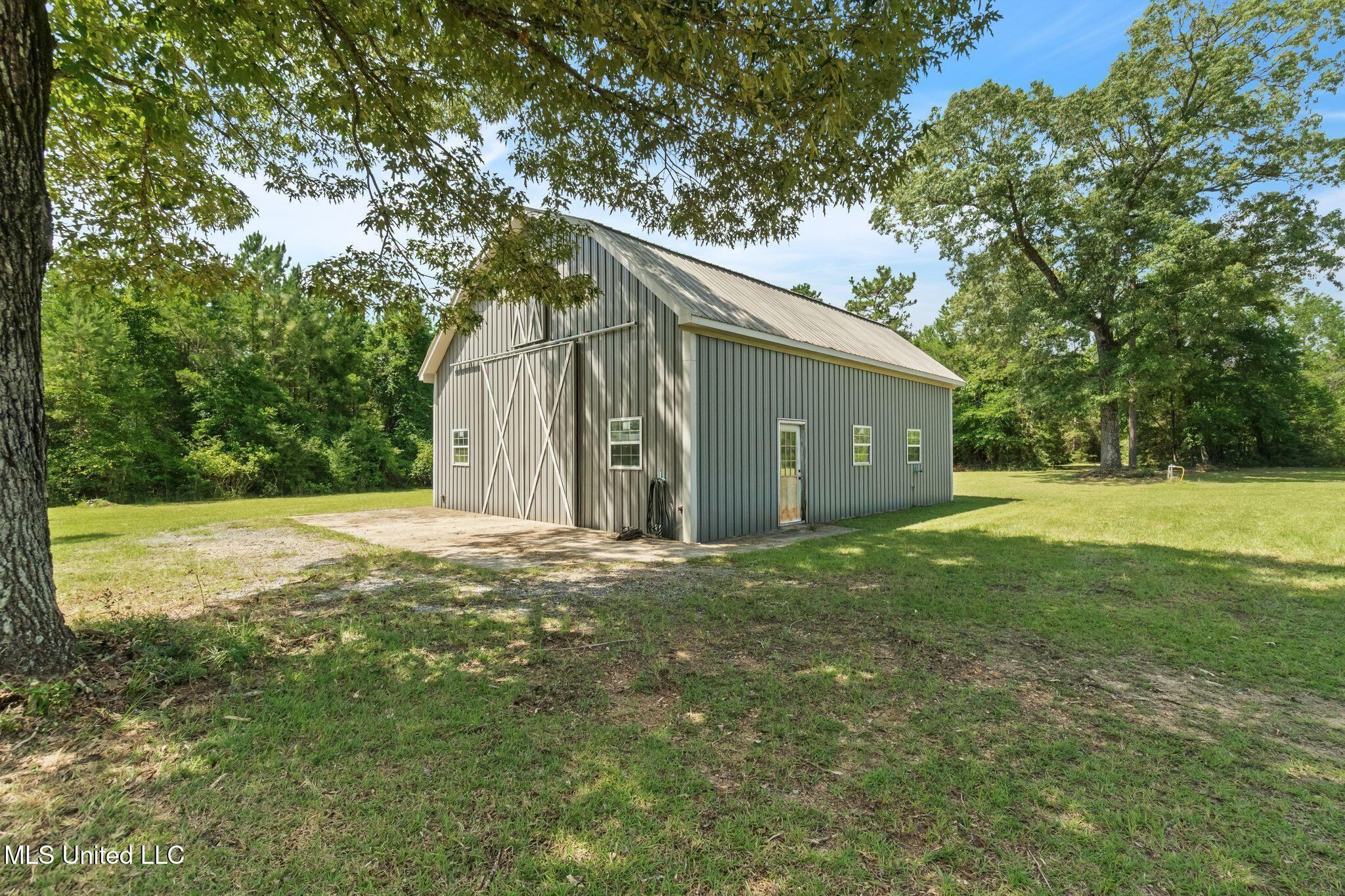 127 Ashe Road Poplarville, MS 39470 - Photo 56 of 66 127_Ashe_Rd-58