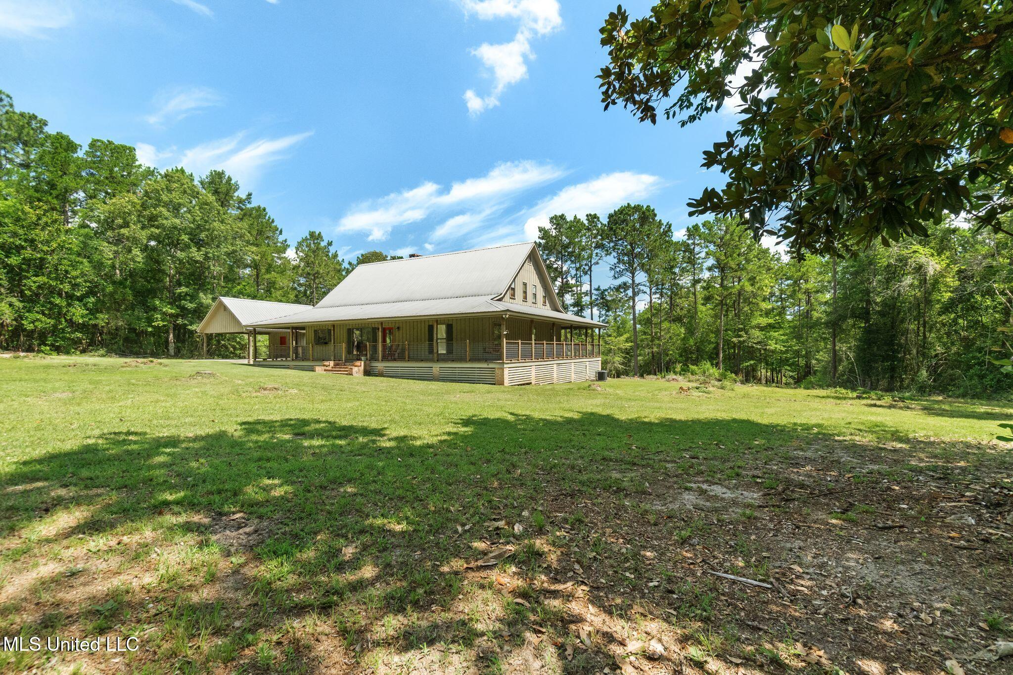 127 Ashe Road Poplarville, MS 39470 - Photo 6 of 66 127_Ashe_Rd-5