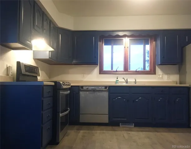 $1,795 | 738 South Watermelon Drive, Pueblo, CO 81007