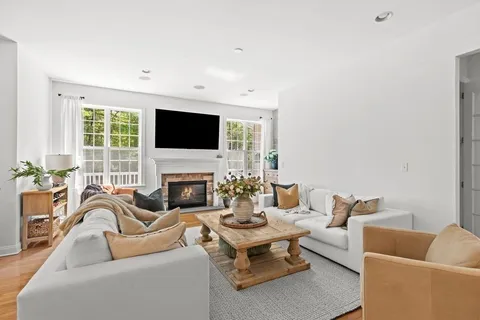$1,150,000 | 17 Saddleback, Plymouth, MA 02360