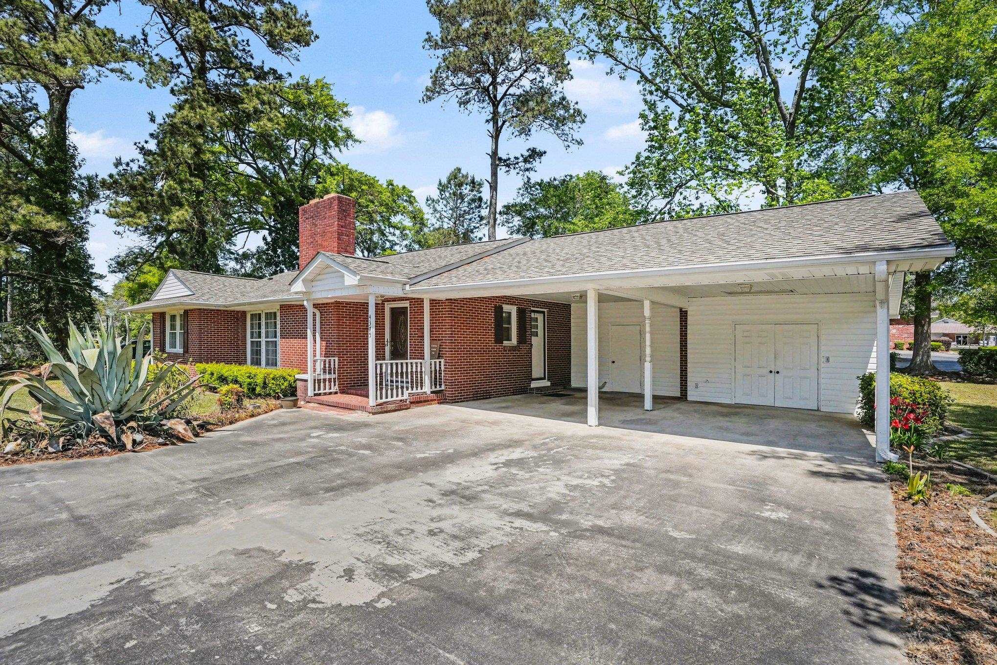 4375 Thomas Street Loris, SC 29569 - Photo 2 of 33