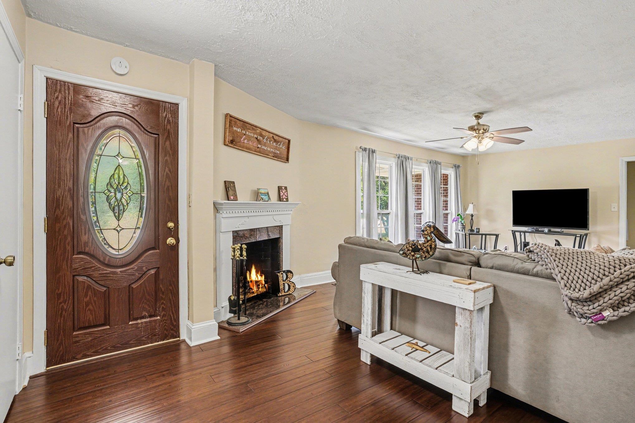 4375 Thomas Street Loris, SC 29569 - Photo 7 of 33