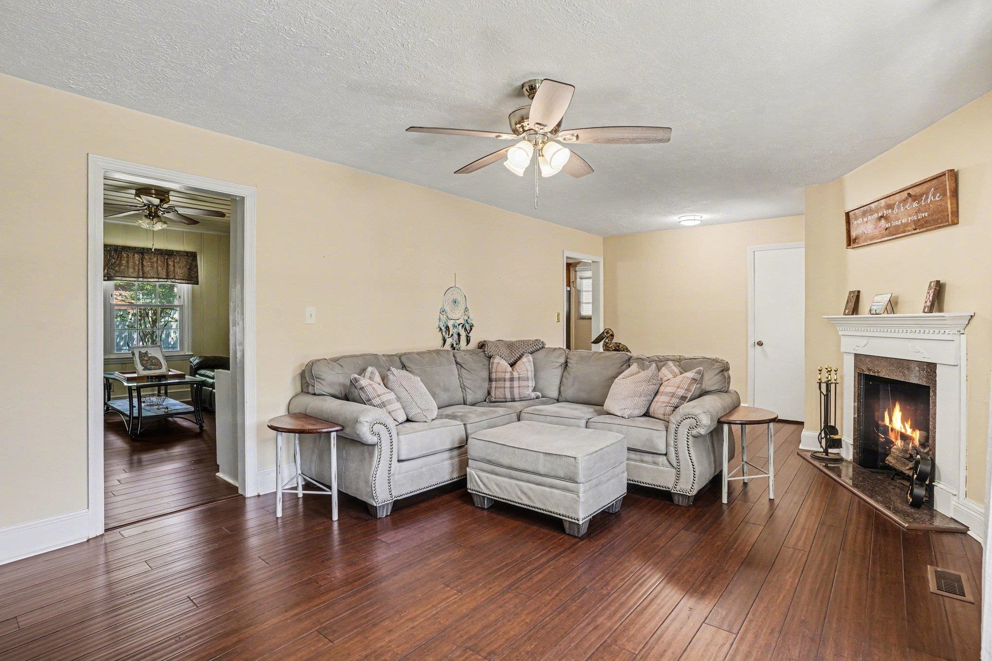 4375 Thomas Street Loris, SC 29569 - Photo 10 of 33