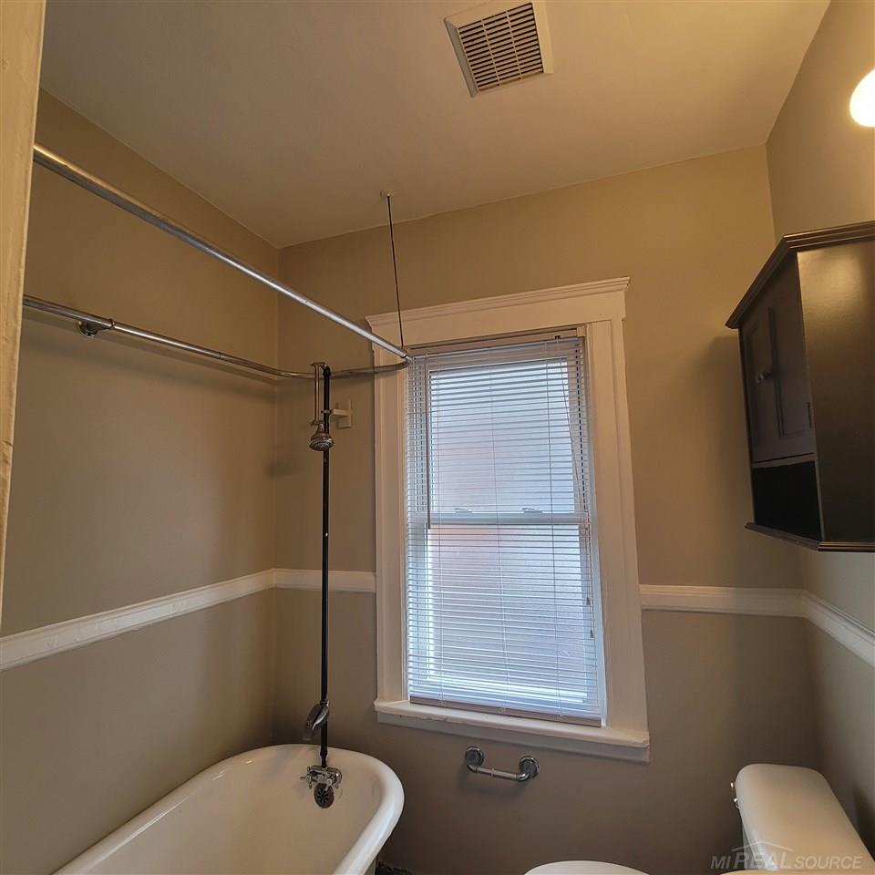862 Nottingham Road, Unit 2S Grosse Pointe, MI 48230 - Photo 13 of 19