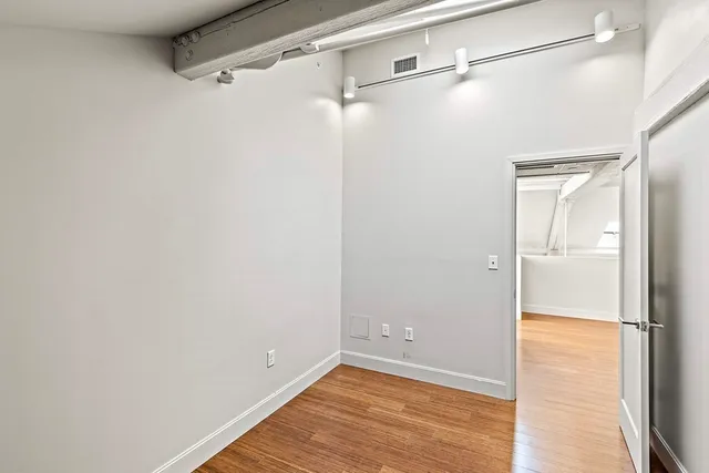 $3,775 | 33 3rd Avenue, Unit PH309, Boston, MA 02129