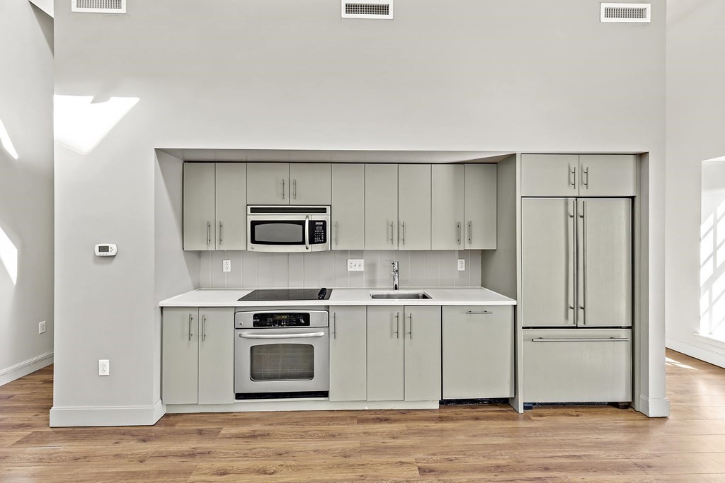 33 3rd Avenue, Unit PH309 Boston, MA 02129 - Photo 9 of 23