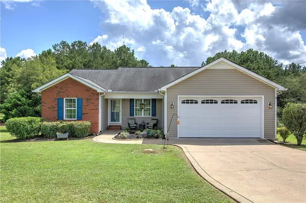 $329,999 | 152 Brewer Road, Kingston, GA 30145