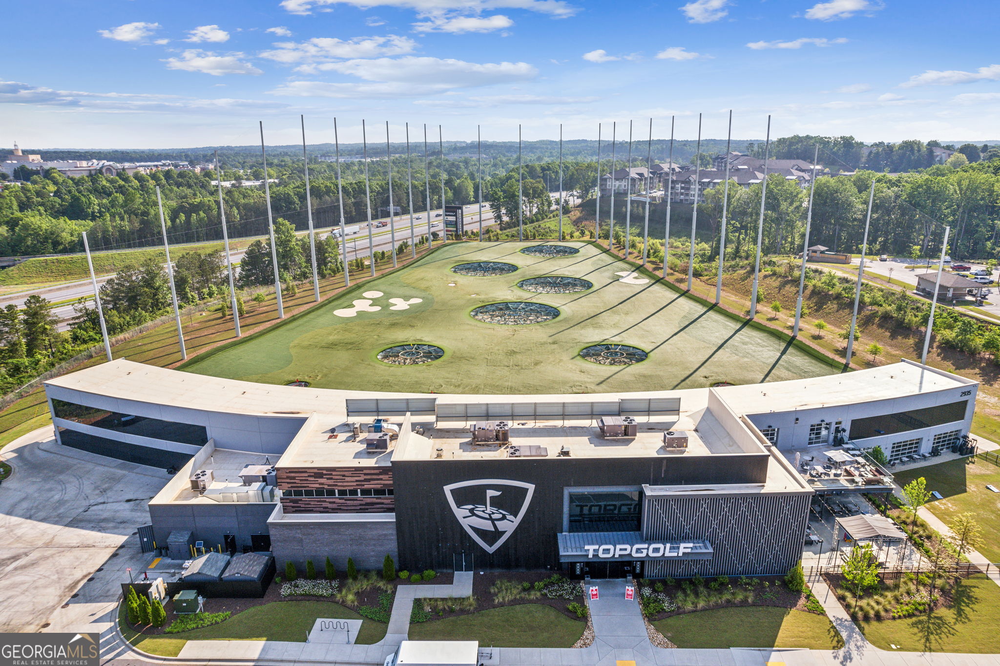 5388 Frazer Road Buford, GA 30518 - Photo 69 of 100 a view of a chairs and table in the patio