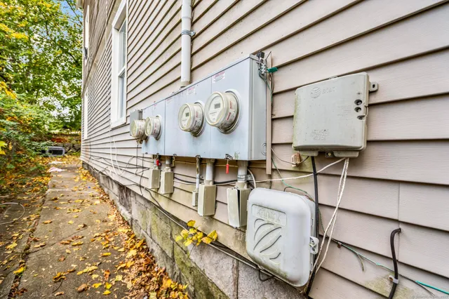 $449,900 | 48 Dikeman Street, Waterbury, CT 06704