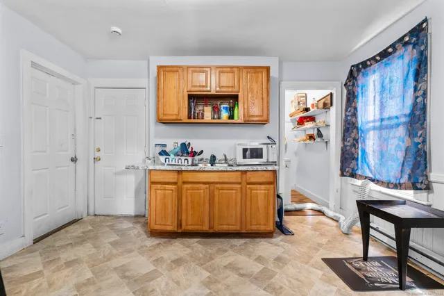 $449,900 | 48 Dikeman Street, Waterbury, CT 06704