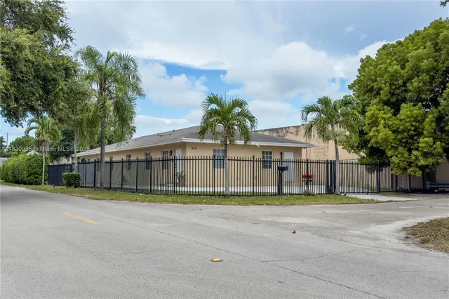 $1,000,000 | 600 Northwest 99th Street, Miami, FL 33150