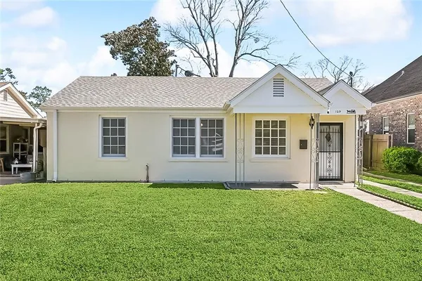 $1,950 | 129 Stewart Avenue, River Ridge, LA 70123