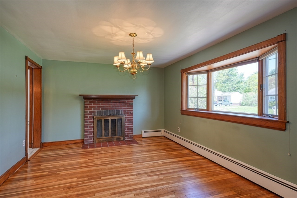 38 Turner Road Holliston, MA 01746 - Photo 10 of 26 Gallery Image 10