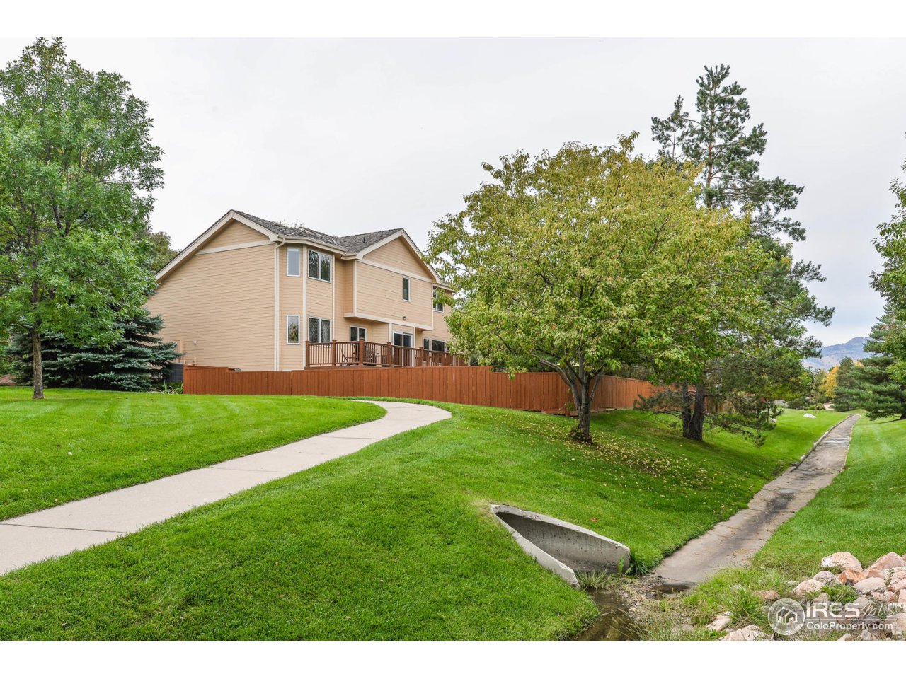 1712 Silvergate Road Fort Collins, CO 80526 - Photo 11 of 39 Gallery Image 11