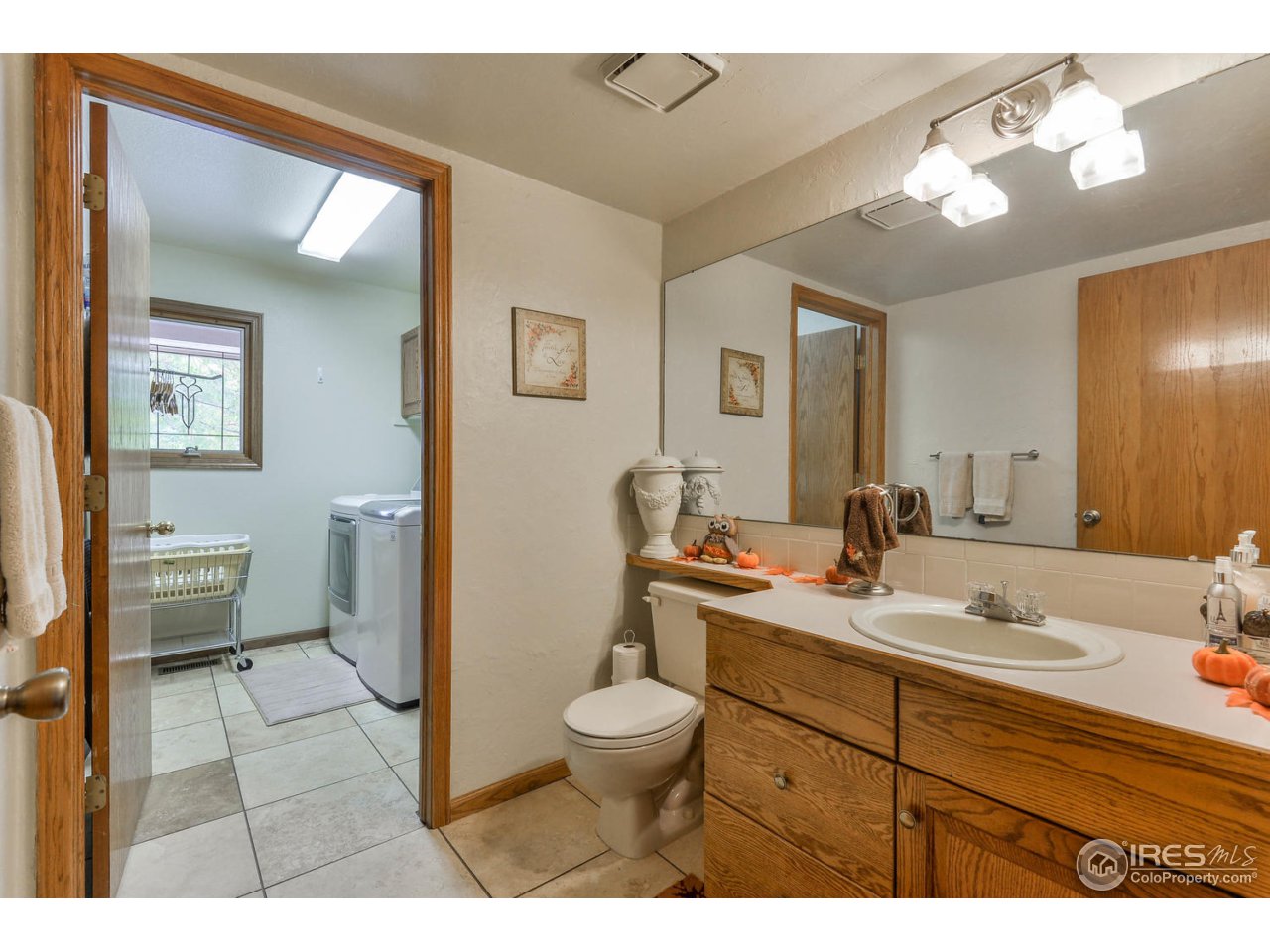 1712 Silvergate Road Fort Collins, CO 80526 - Photo 21 of 39 Gallery Image 21
