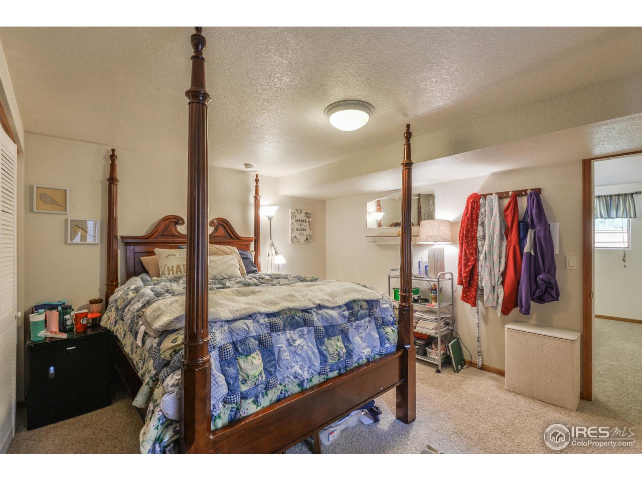 1712 Silvergate Road Fort Collins, CO 80526 - Photo 30 of 39 Gallery Image 30