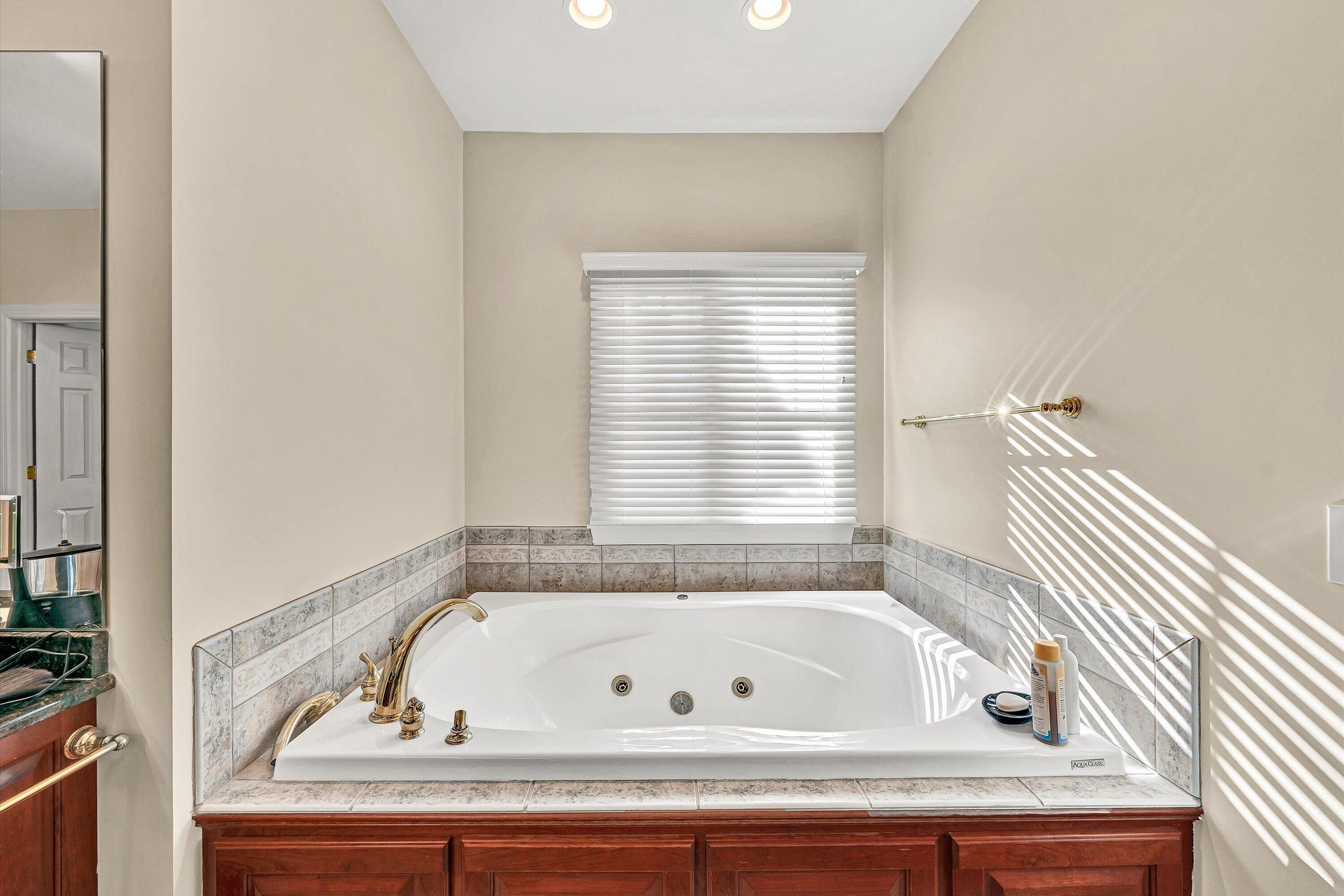 75 Milestone Lane Penhook, VA 24137 - Photo 19 of 54 19-DSC00049