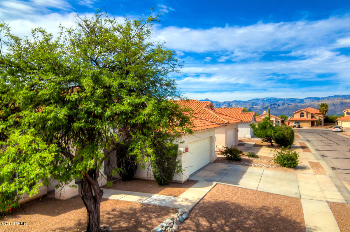 268 South Ridgefield Avenue Tucson, AZ 85748 - Photo 6 of 42