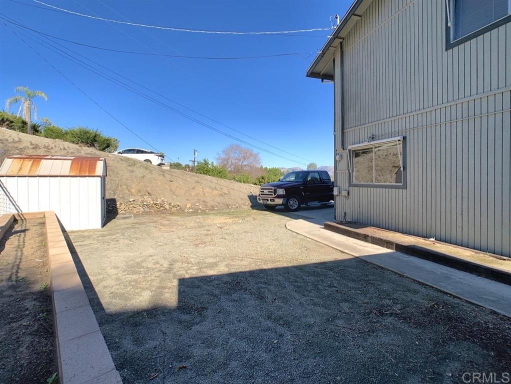 11807 Altadena Road Lakeside, CA 92040 - Photo 15 of 19