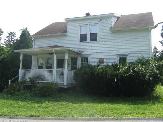 17 Thamesview Road Norwich, CT 06360 - Photo 1 of 1 a front view of a house with a garden