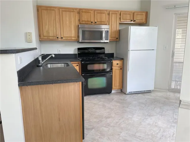 $277,000 | 1521 Eagle Pointe Drive, Canonsburg, PA 15317