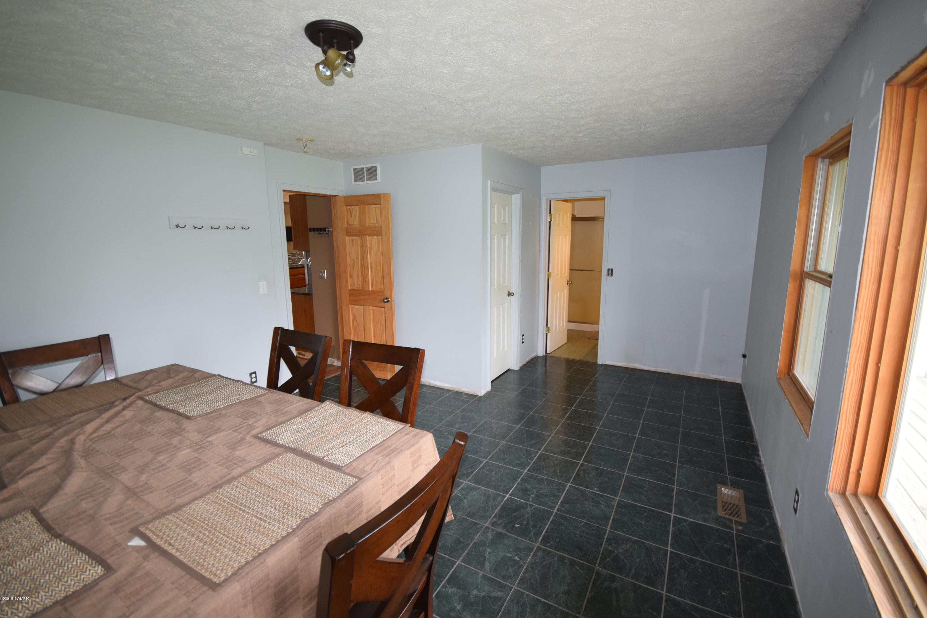 6197 South Ionia Bellevue, MI 49021 - Photo 18 of 39 DSC_0132