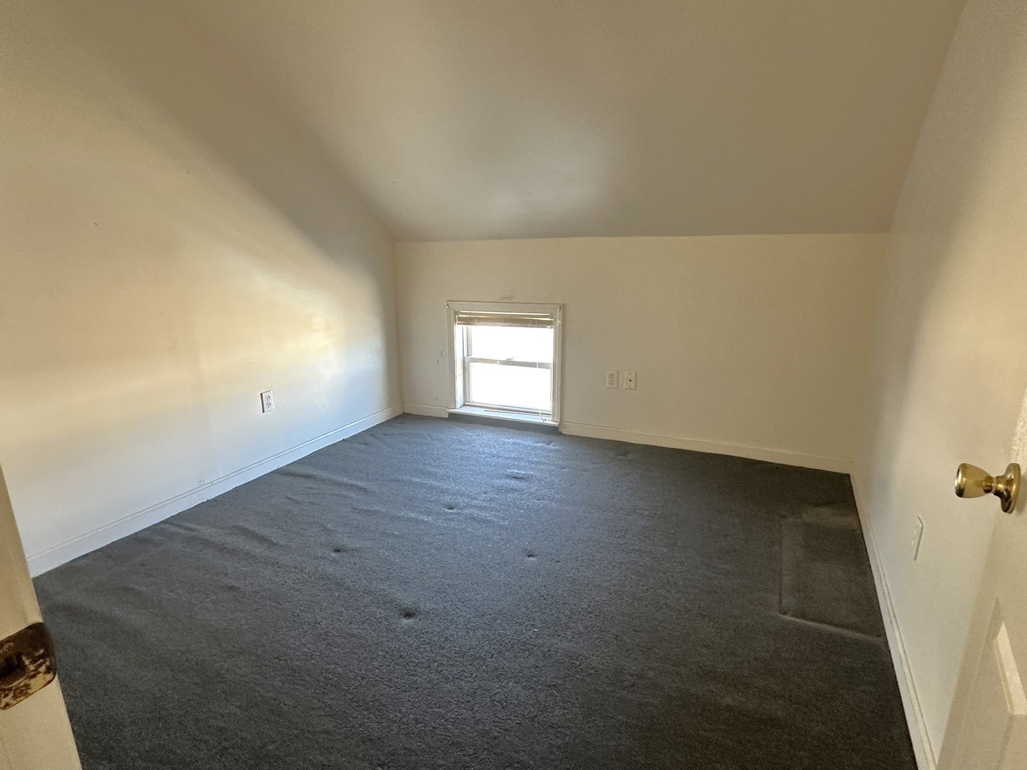 1791 South Main Street, Unit 3 Fall River, MA 02724 - Photo 10 of 14 Gallery Image 10
