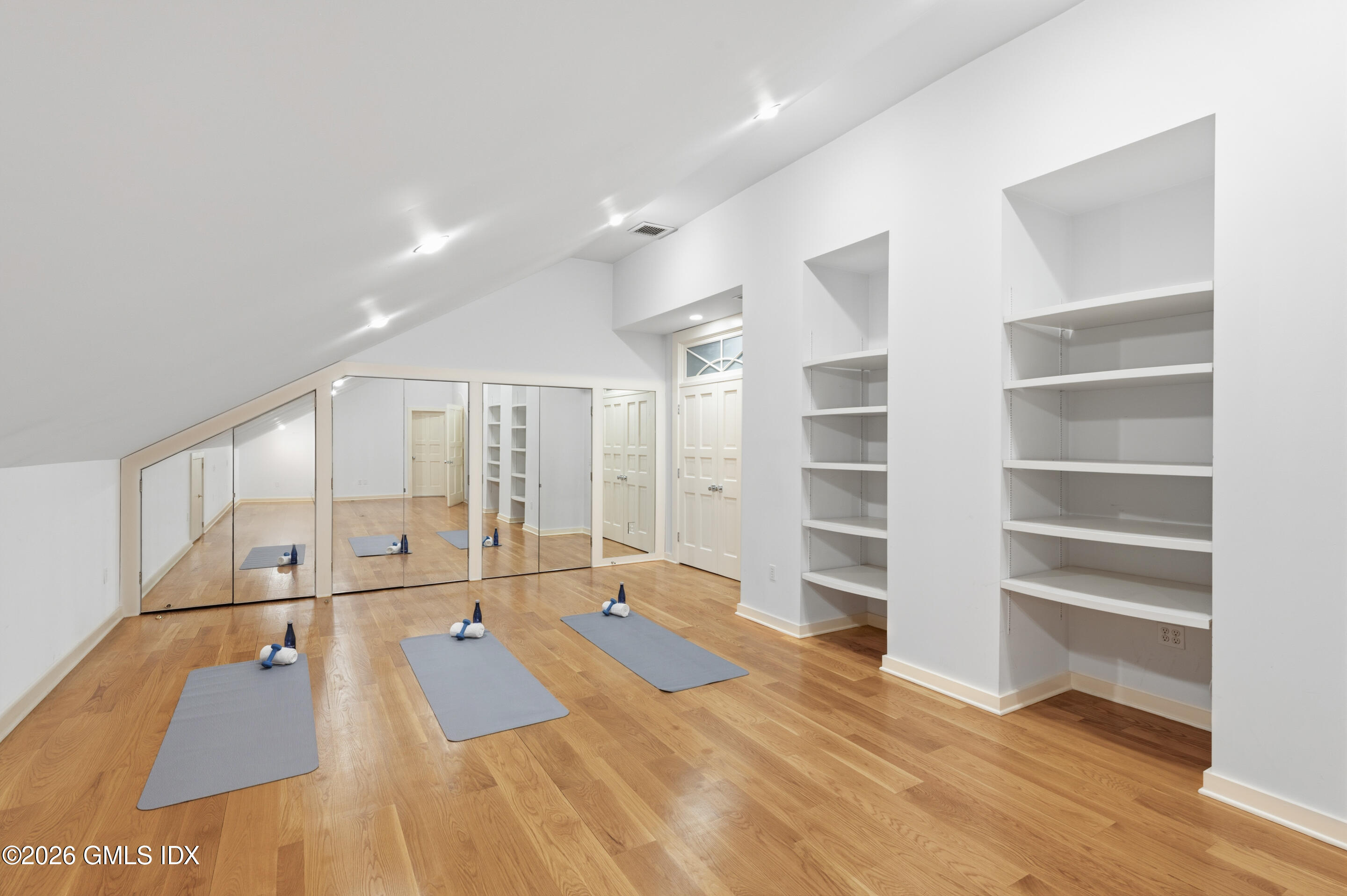 21 Pecksland Road Greenwich, CT 06831 - Photo 26 of 32 GYM