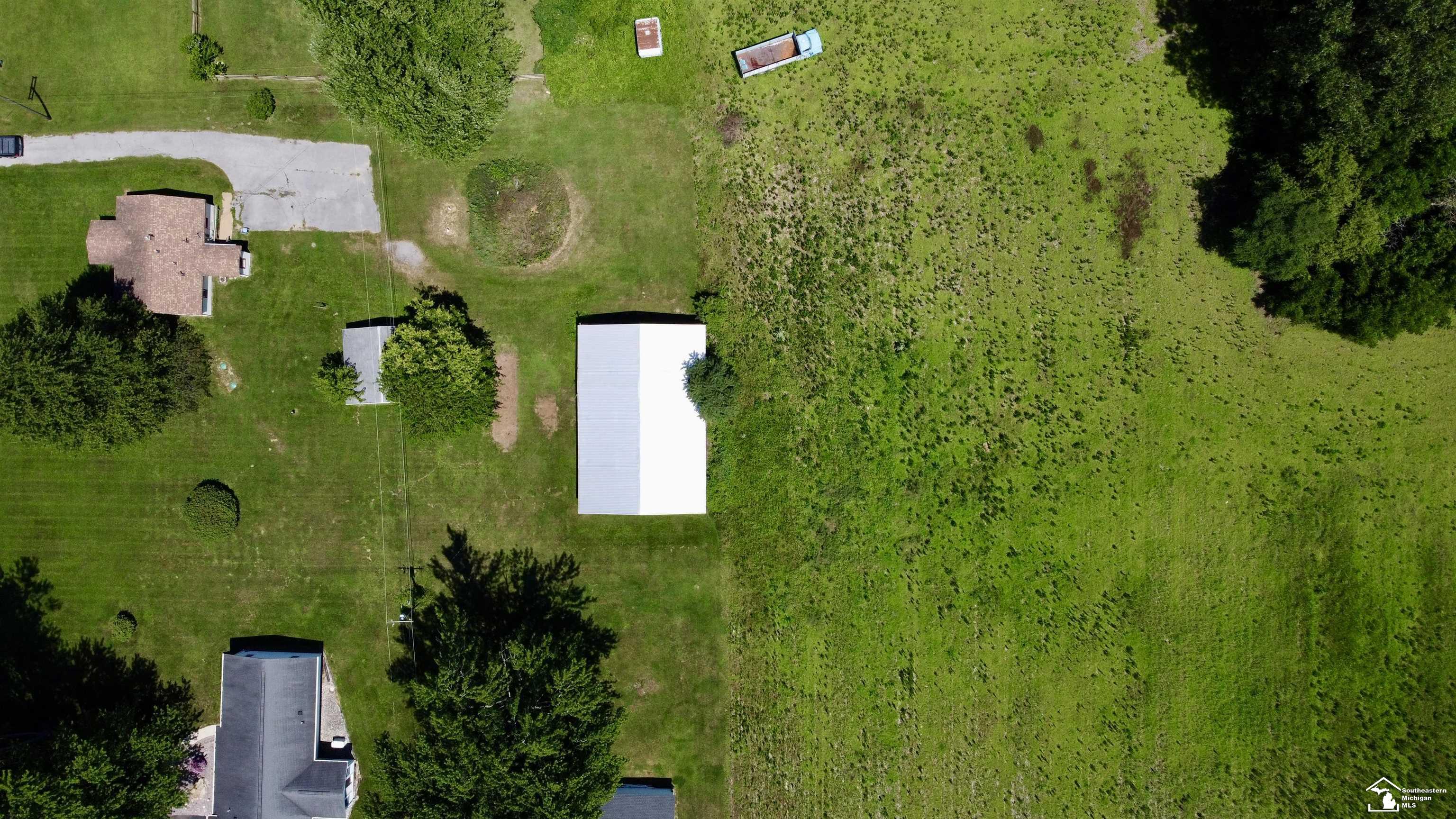 13493 Dixon Road Dundee, MI 48131 - Photo 40 of 48