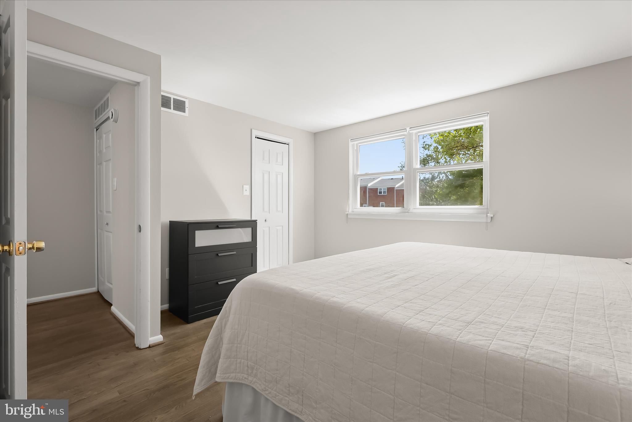 5663 Chelwynd Road Baltimore, MD 21227 - Photo 21 of 44 Primary Bedroom