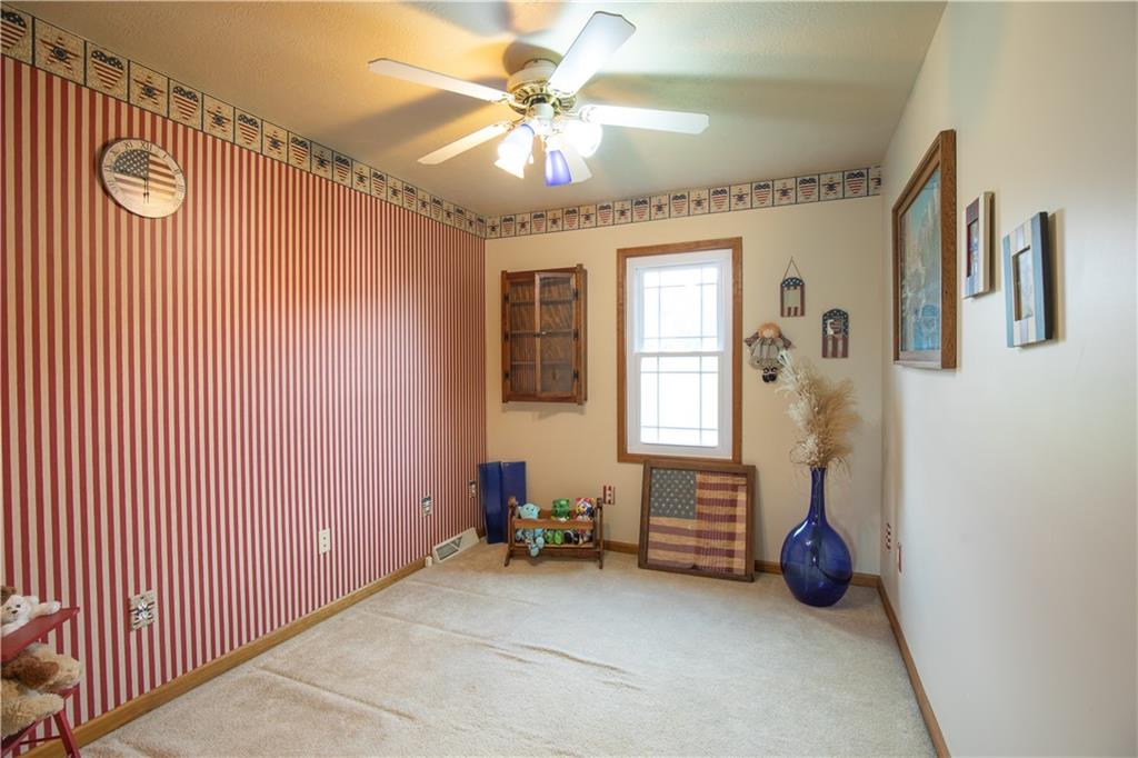 233 West Jefferson Road Butler, PA 16002 - Photo 13 of 25 Gallery Image 13