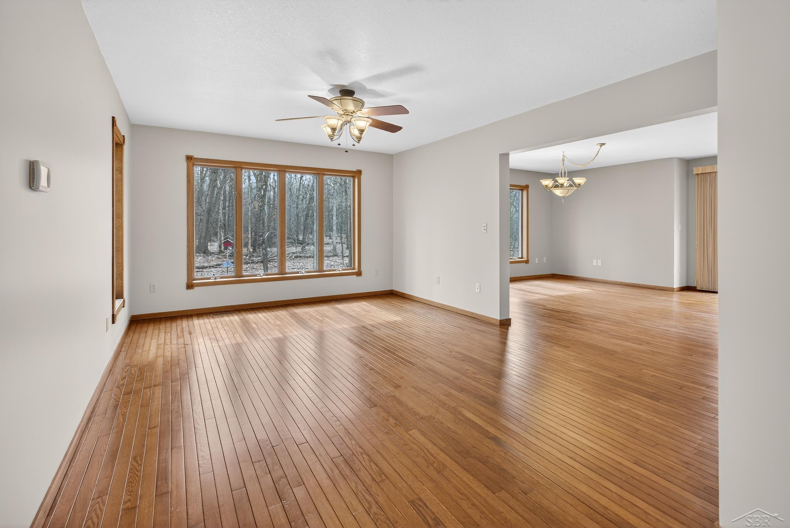 1636 East Siebert Road Midland, MI 48642 - Photo 8 of 61 50202572-f7e34413-c764-40c1-abe0-b987b8f4915a.JPG
