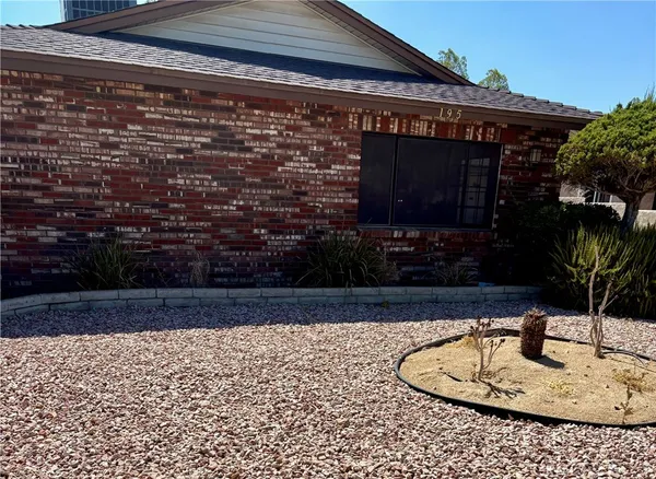 $405,000 | 13925 Burning Tree Drive, Victorville, CA 92395