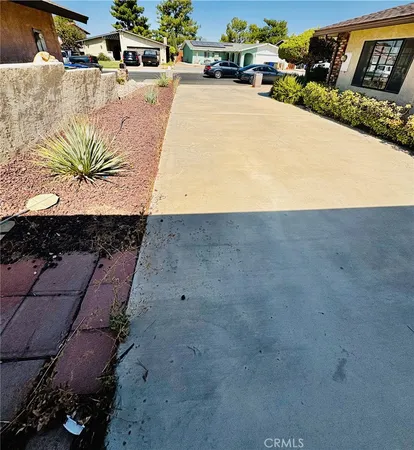 $405,000 | 13925 Burning Tree Drive, Victorville, CA 92395