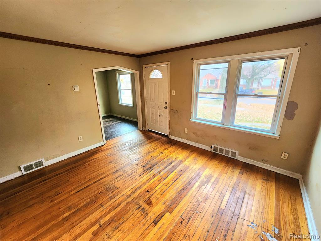 12823 Riad Street Detroit, MI 48224 - Photo 3 of 20