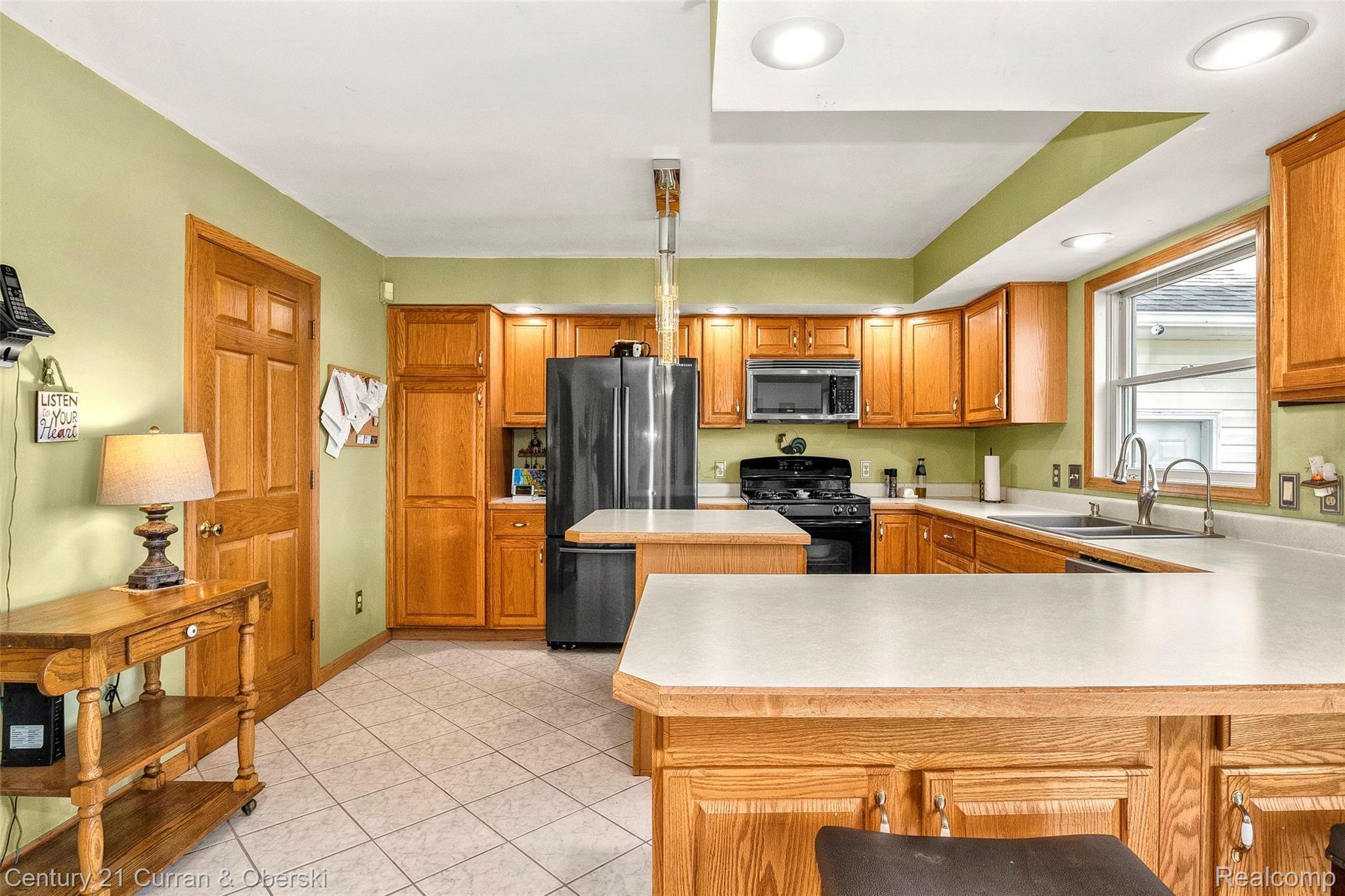 3081 Post Road Newport, MI 48166 - Photo 24 of 63 24.jpg