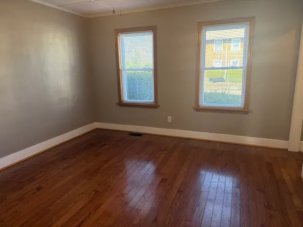 $3,200 | 406-408 Court Street, Unit 406, Plymouth, MA 02360