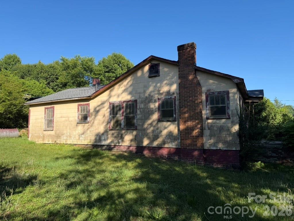 3370 Rocky Road Lenoir, NC 28645 - Photo 3 of 17