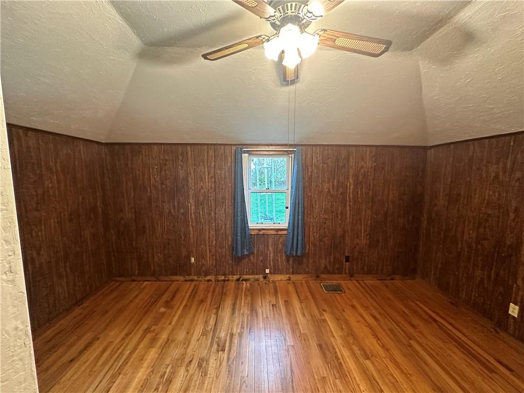 1133 Bonniebrook Road Butler, PA 16002 - Photo 18 of 37 Gallery Image 18