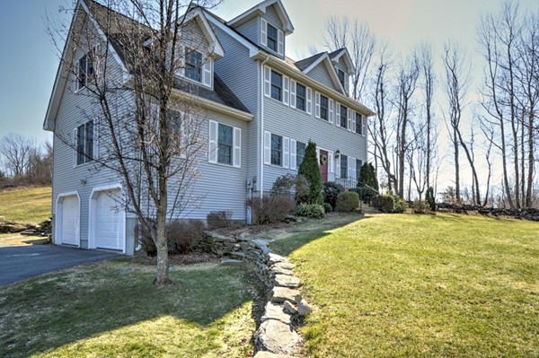 21 Welsh Road Sutton, MA 01590 - Photo 1 of 28 Gallery Image 1