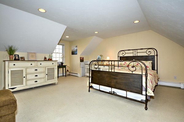 21 Welsh Road Sutton, MA 01590 - Photo 16 of 28 Gallery Image 16