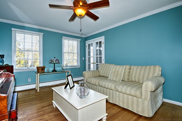21 Welsh Road Sutton, MA 01590 - Photo 3 of 28 Gallery Image 3