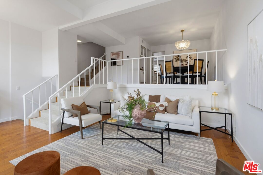 4429 Alla Road, Unit 2 Marina del Rey, CA 90292 - Photo 6 of 30 Gallery Image 6