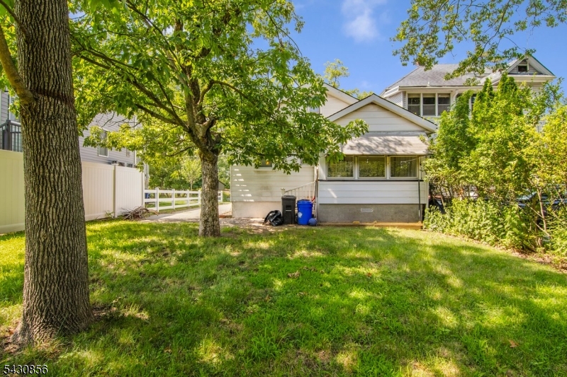 28 Cedar Grove Road Little Falls, NJ 07424 - Photo 21 of 25 Gallery Image 21