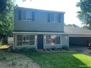 $1,595 | 1410 Airway Drive, Waterford, MI 48327