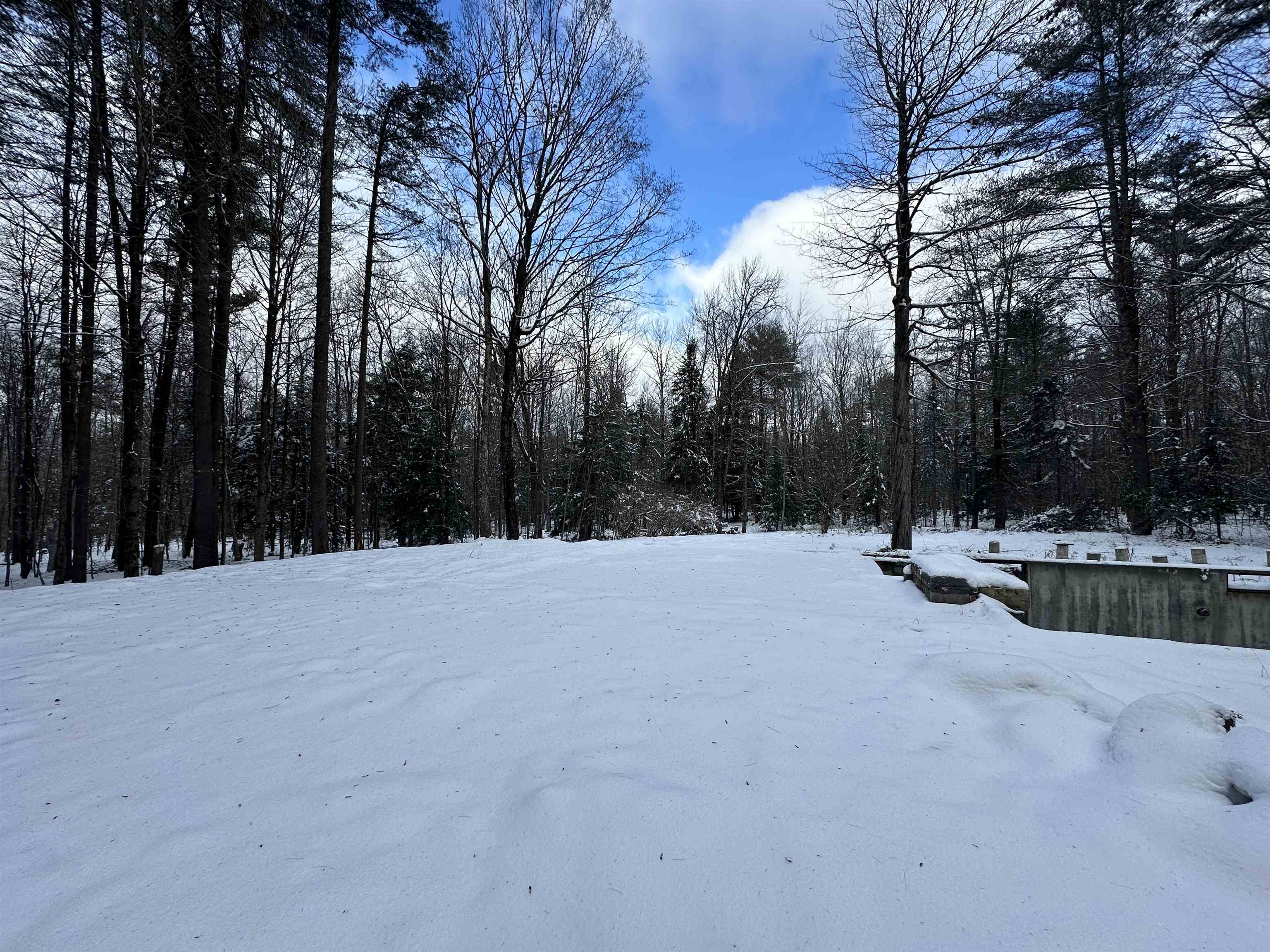 186 Page Road New London, NH 03257 - Photo 4 of 8 Gallery Image 4